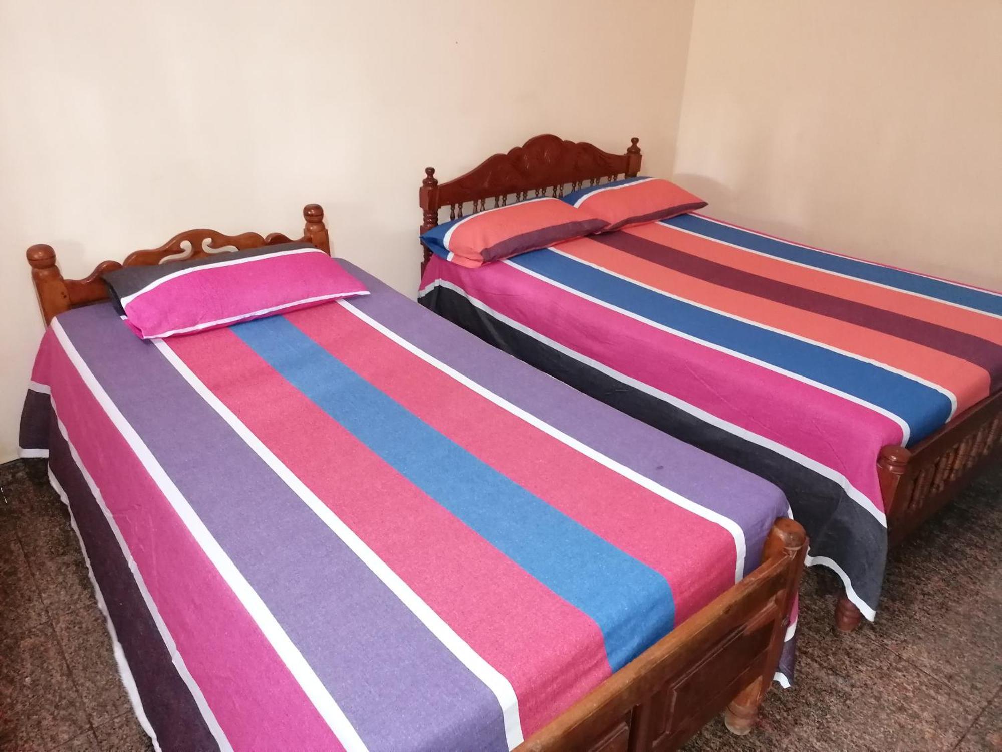 Naaval Beach Villa & Rooms Батикалоа Екстериор снимка
